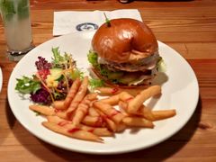 -宝莱纳啤酒花园餐厅PAULANER BRAUHAUS Nanjing(广州路店)