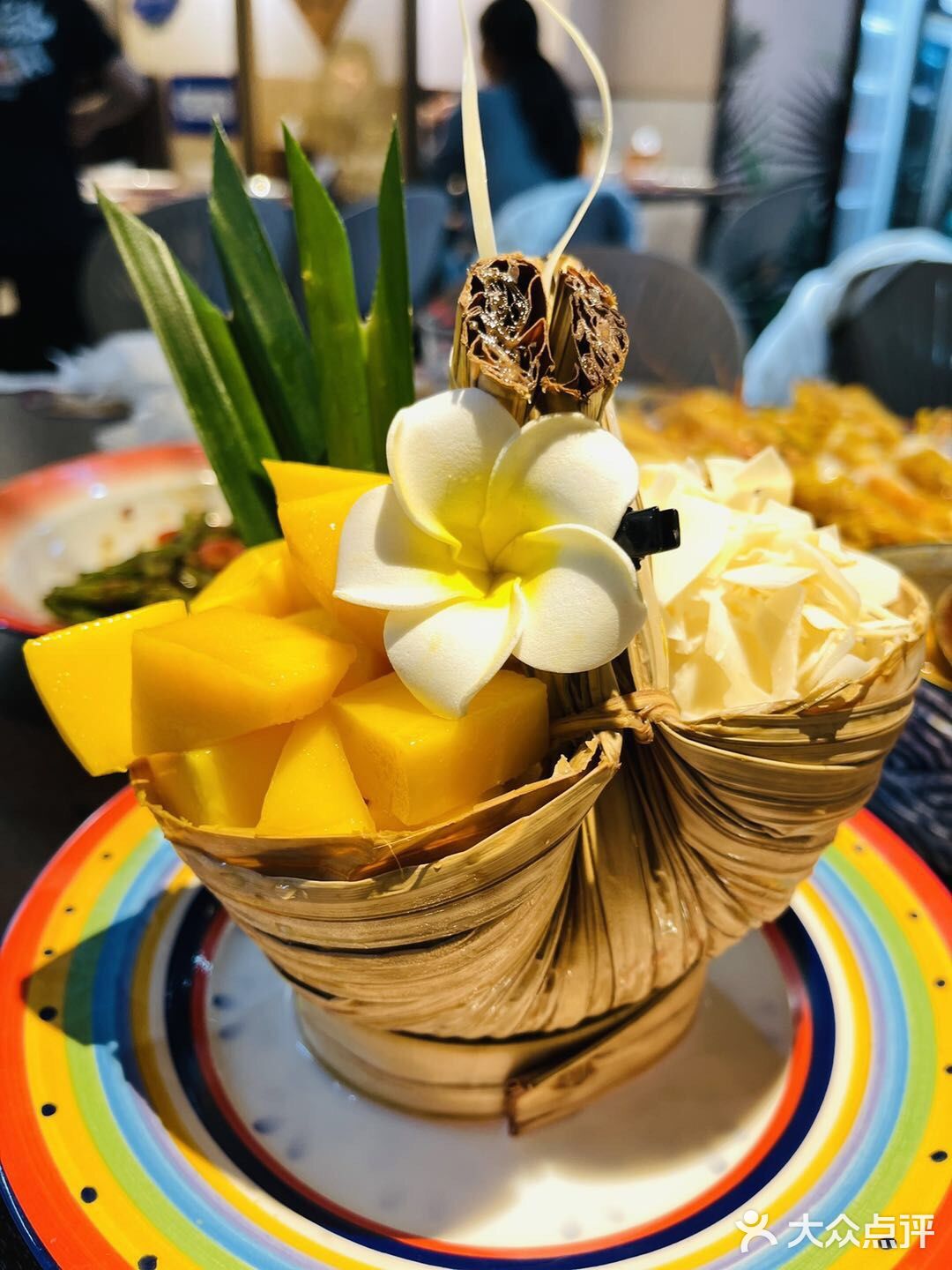 魔都超火的泰餐，排到下午三点也要吃的节奏！ 