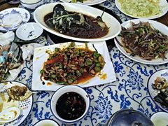 -范饭椰林川湘味海鲜·椰子鸡(三亚湾椰梦长廊店)