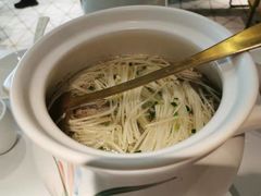 -费大厨辣椒炒肉(高铁吾悦广场店)