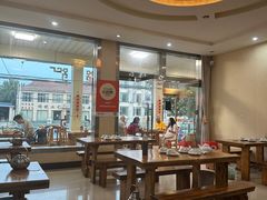 -美顺香食府鱼头老店(雪野湖店)