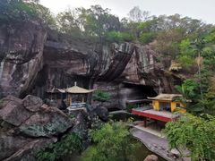 -广州莲花山旅游区