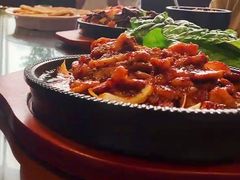 -百年石锅饭(阿里郎美食街店)