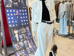 -URBAN REVIVO(上海中庚漫游城店)