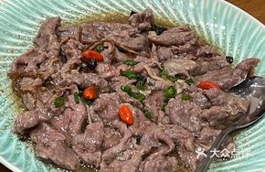 15-Year-Old Citrus Peel and Polygonatum Steamed Beef Brisket