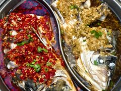 -阿瓦山寨·湘菜现炒·剁椒鱼头王(咸阳总店)