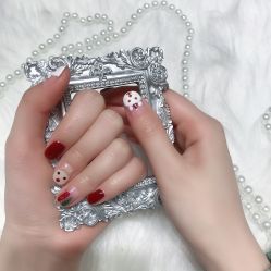 -吉吉靓甲美睫