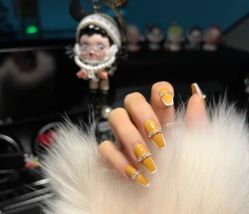 -丹曦·美甲美睫