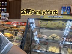 -全家便利店(杭州龙翔桥地铁站店)