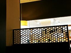 -星巴克臻选(舟山凯虹广场店)