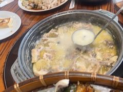 -侠成水上农庄(工业大道店)