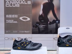 -VT101维多利广场