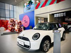 -上海普陀宝诚MINI4S店(红柳路店)