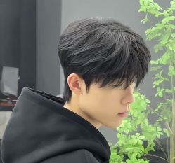 -尤司男士国潮理发馆