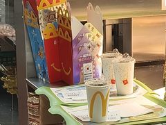 -麦当劳(龙洞店)