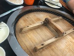 -三里屯土灶炖公鸡地锅鸡(江东店)