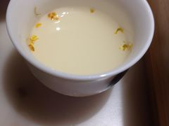-韵秋荷(宝山龙湖天街店)