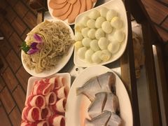 -山城年华老火锅(玉林店)