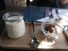 老杭州酸奶-野蔓果·山野菜(西湖景区·龙井茶田店)