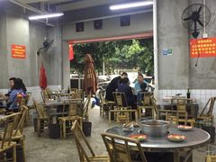 大堂-咏勝锑锅麻辣烫(净居寺路总店)