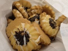 -上海哈尔滨食品厂(汇联商厦店)
