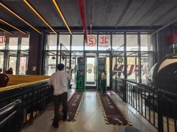 -嗨翻Hi-Fun竞技主题乐园·蹦床团建生日聚会(五棵松华熙店)