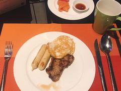 -惠州皇冠假日酒店·西餐厅·自助餐厅