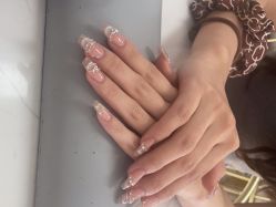 -尤米一站式美甲美睫