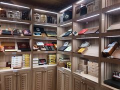 -哈瓦那雪茄酒廊超市(武汉天地分店)