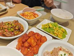 -老乡鸡(铜陵嘉华国际广场)