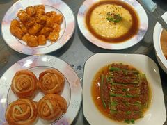 -乐禧母婴全自营月嫂(宝山店)