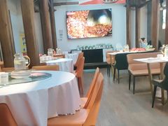 -阿瓦山寨·湘菜现炒·剁椒鱼头王(咸阳总店)
