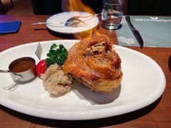 自酿啤酒脆皮烤猪肘-Ambra Haus琥珀屋精酿餐厅(宝山店)