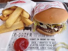 二重奏汉堡-FATBURGER 特富客汉堡(外交公寓店)