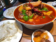 新疆大盘鸡-新疆亚克西音乐餐厅(南方花园店)