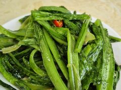 -尕有炕锅烤羊肉