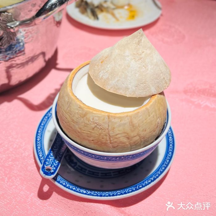 行家海鲜火锅酒家(静安寺店)香滑奶冻图片