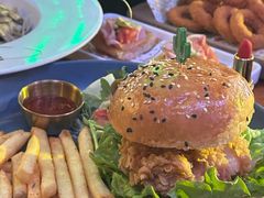 -Famous肥猫墨西哥音乐餐吧(五棵松华熙LIVE店)