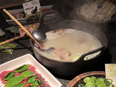 出山原汤锅-三出山火锅(南京万象天地店)