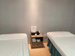 -金蚁康•经络调理•肩颈按摩(万达金街店)