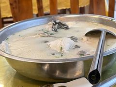 -雪湖煜辰鱼头老店(雪野湖店)