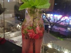 -Mark&Mars Restaurant