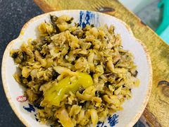 咸菜-石灰市毛记烧鸡公(解放碑店)