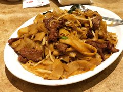 干炒牛河-岭南小馆