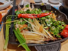 -云海肴·汽锅鸡·云南代表菜(天山百盛优客店)