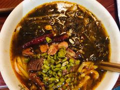 酸菜牛肉粉-易裕和·长沙米粉(友谊路店)