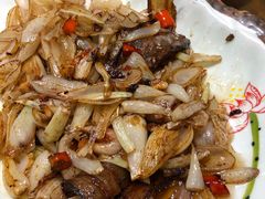 -黄泥岗·地道湖北菜(奥特莱斯店)