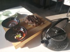 -巷子里小酒馆(繁荣路店)