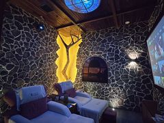 -秘地·影院式足浴SPA(凤三旗舰店)