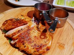 炭烧猪颈肉-小大董·烤鸭(凤凰汇店)